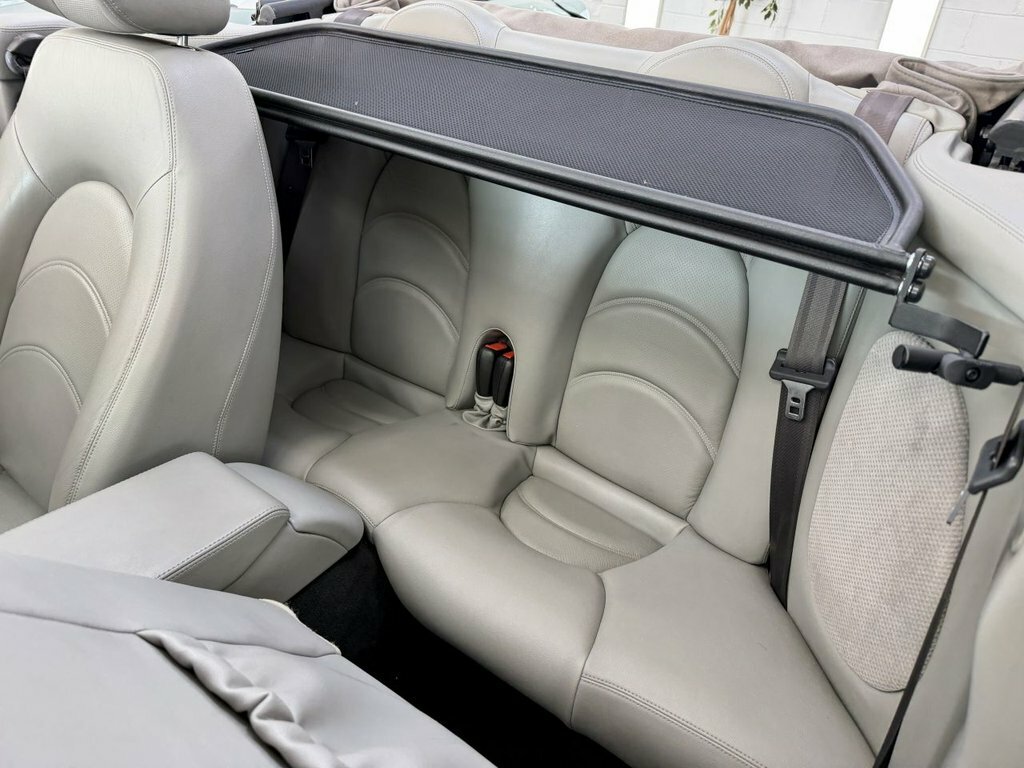 Jaguar XK8 Coupe Black #28