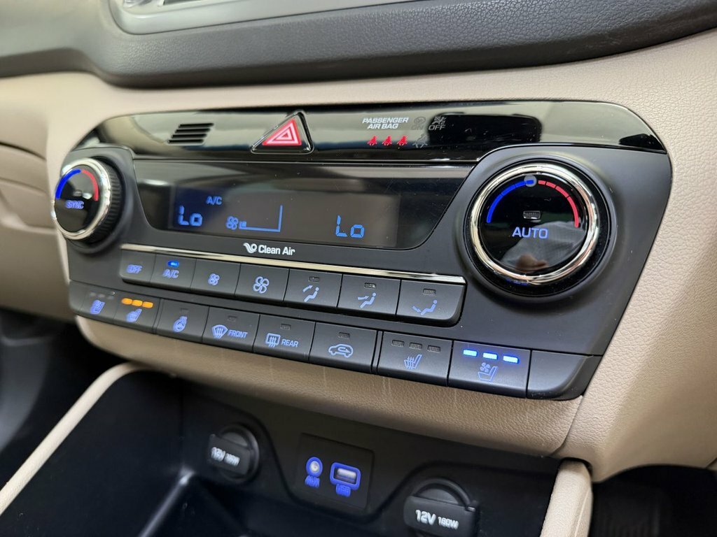 Hyundai Tucson  Black #29