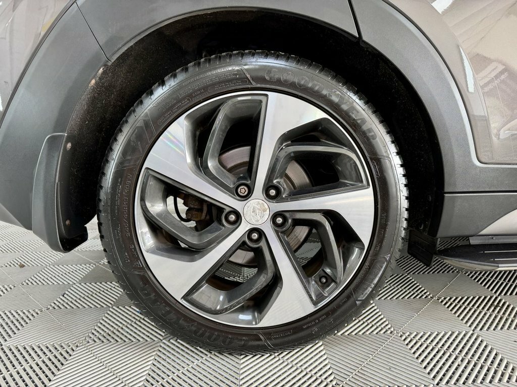 Hyundai Tucson  Black #13