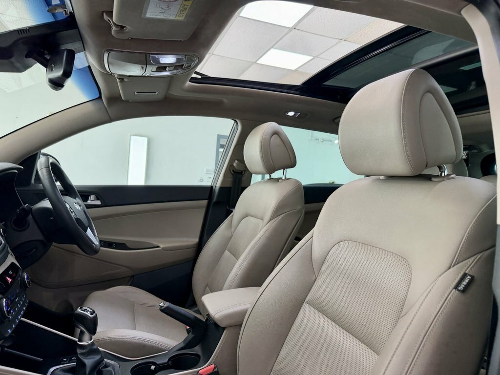 Hyundai Tucson  Black #22