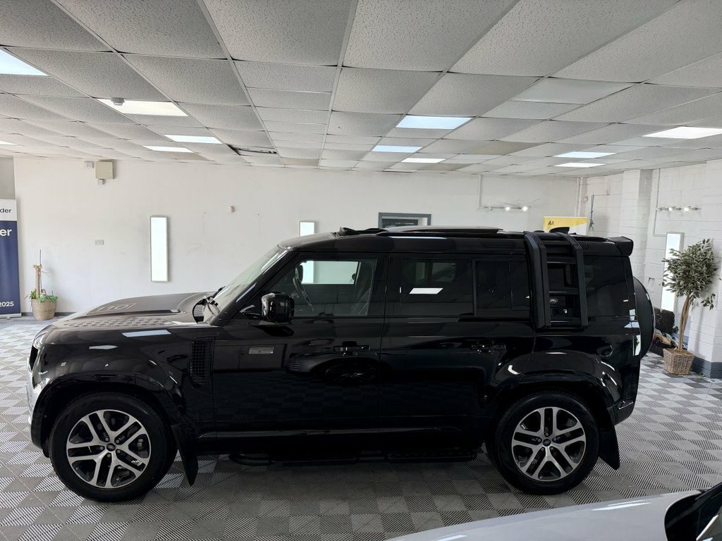 Land Rover Defender 110 2024 3.0 D250 Mhev Xs Edition Suv Black #6