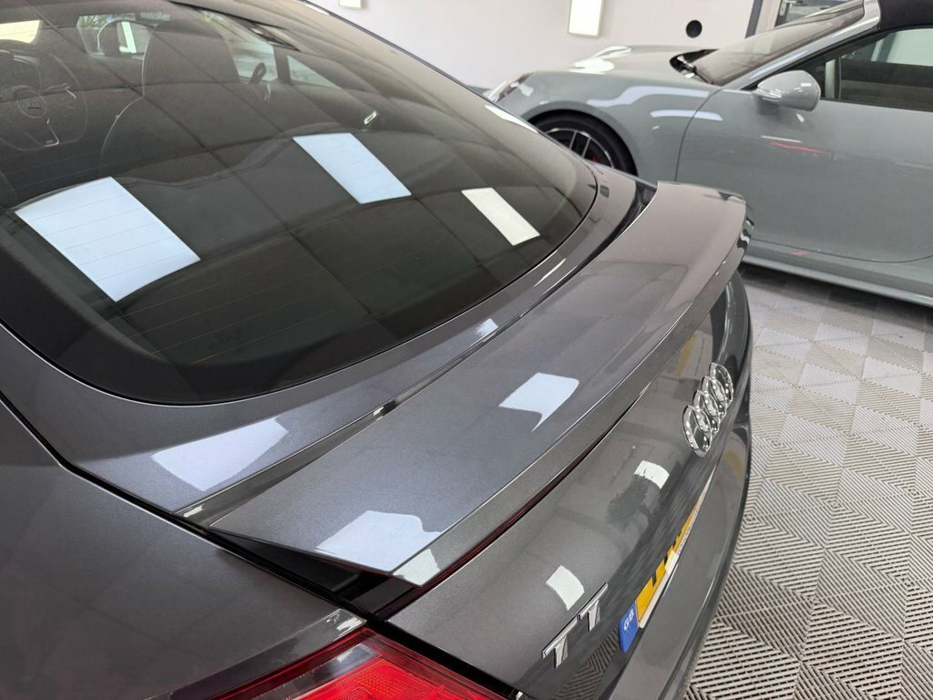 Audi TT Audi Coupe 1.8T Fsi Sport Black #20