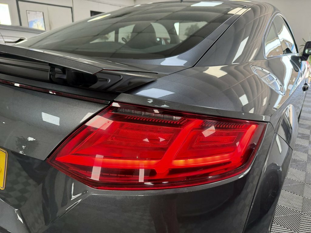 Audi TT Audi Coupe 1.8T Fsi Sport Black #14