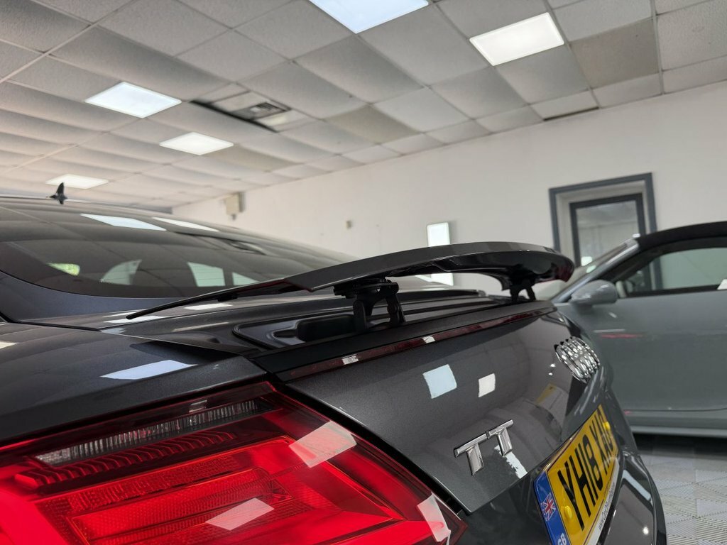 Audi TT Audi Coupe 1.8T Fsi Sport Black #19