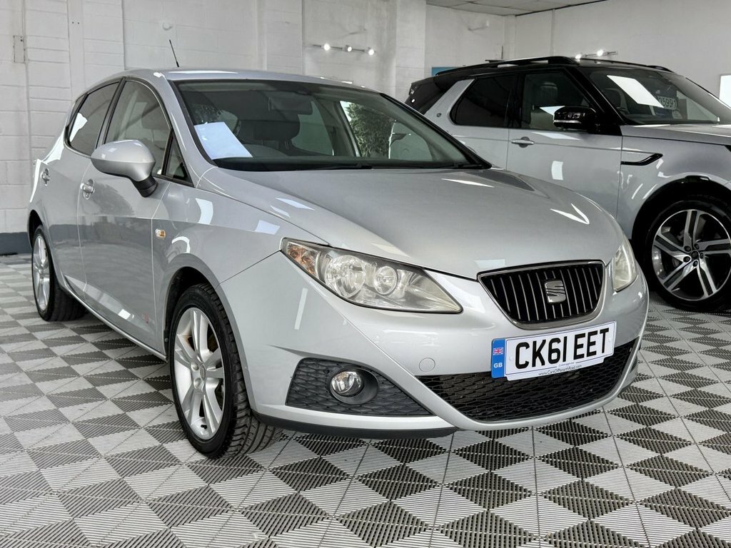 Seat Ibiza 2011 1.4 16V Se Copa Hatchback E Silver #3