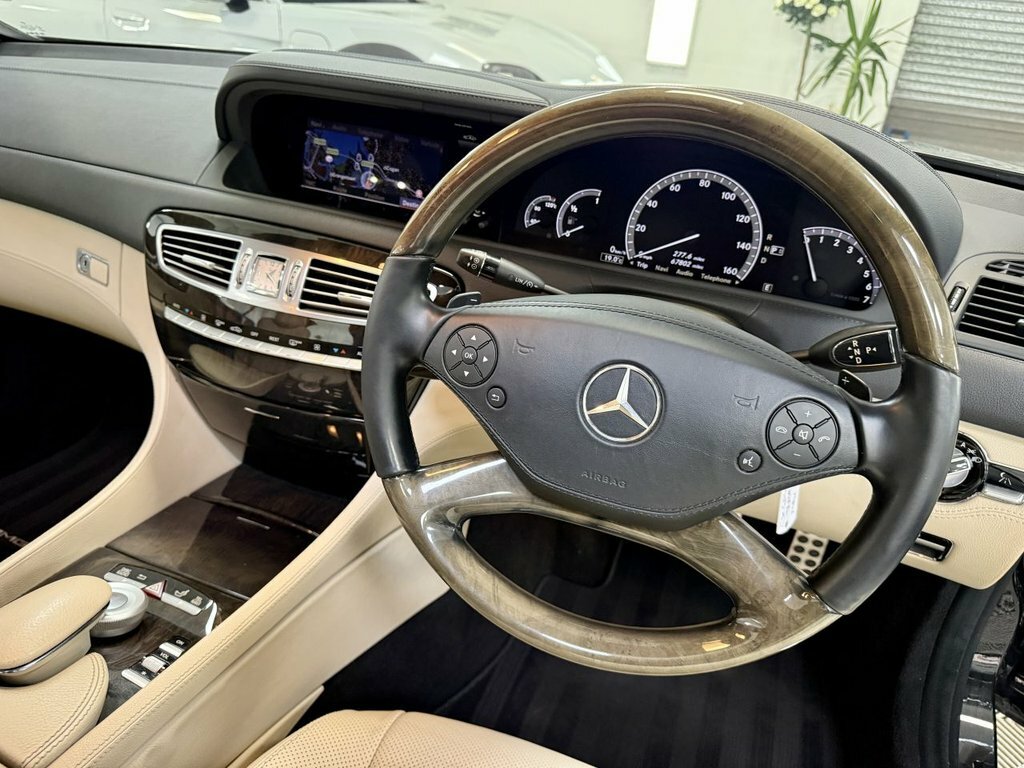 Mercedes-Benz CL 2010 4.7 Cl500 Blueefficiency Coupe 7G- Brown #4