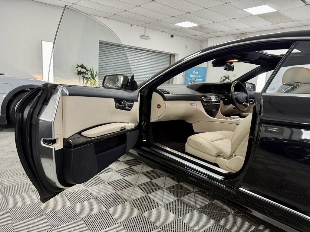Mercedes-Benz CL 5.5 Cl500 Silver #22