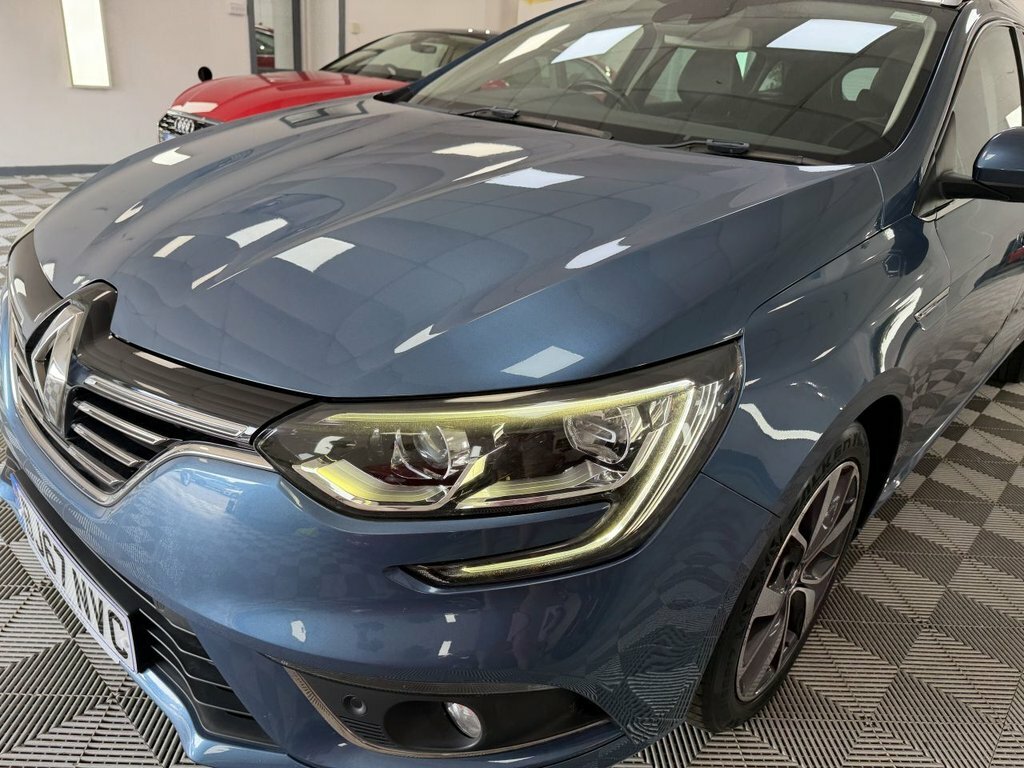 Renault Megane 1.5 Dci Signature Black #14