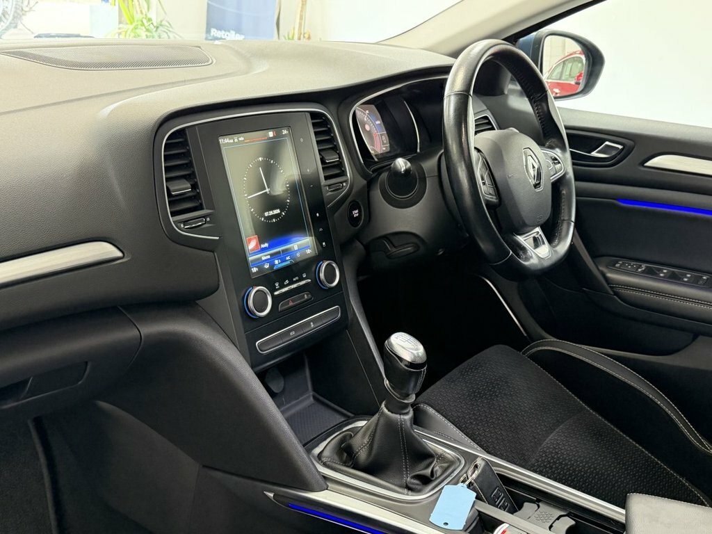 Renault Megane 1.5 Dci Signature Black #22