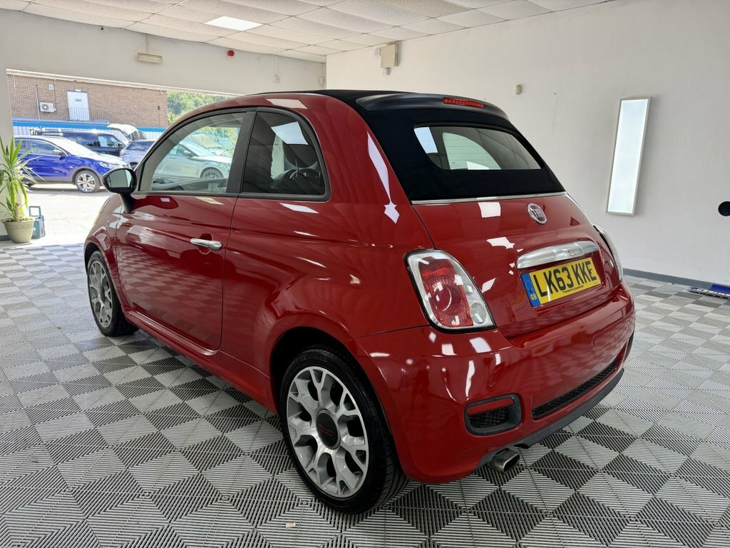 Fiat 500C 1.2 Lounge 69 Bhp White #29