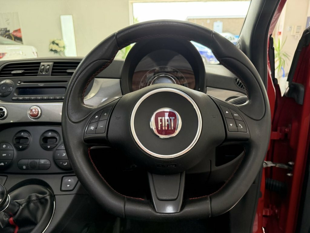 Fiat 500C 1.2 Lounge 69 Bhp White #26