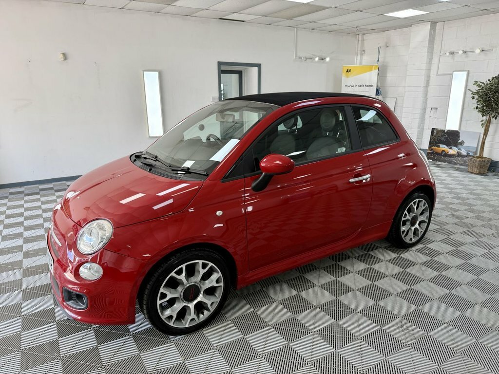 Fiat 500C 1.2 Lounge 69 Bhp White #28