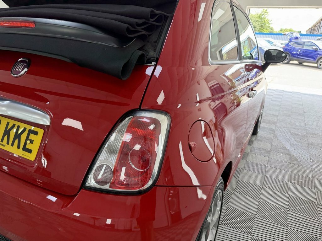 Fiat 500C 1.2 Lounge 69 Bhp White #17
