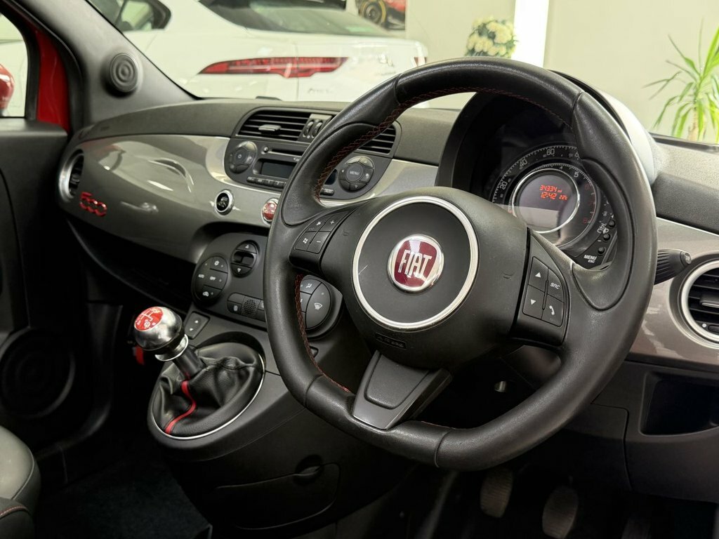 Fiat 500C 1.2 Lounge 69 Bhp White #24