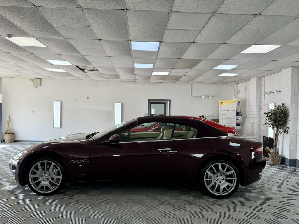 Maserati GranCabrio Convertible Grey #26