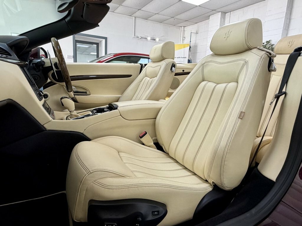 Maserati GranCabrio Convertible Grey #16