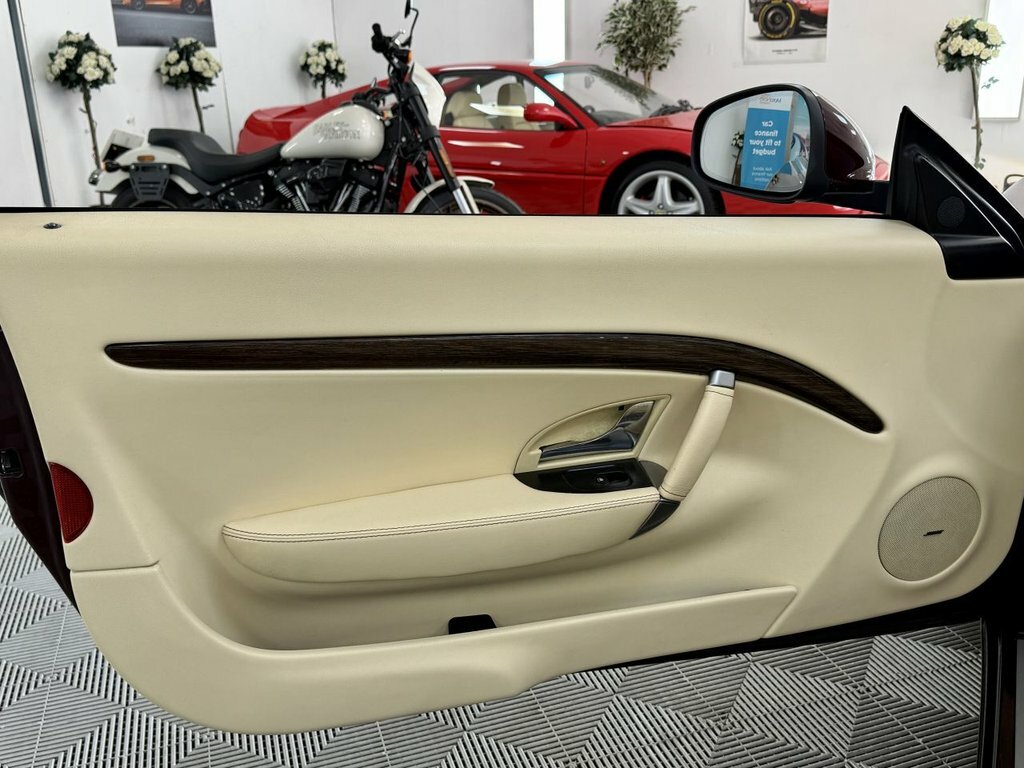 Maserati GranCabrio Convertible Grey #14