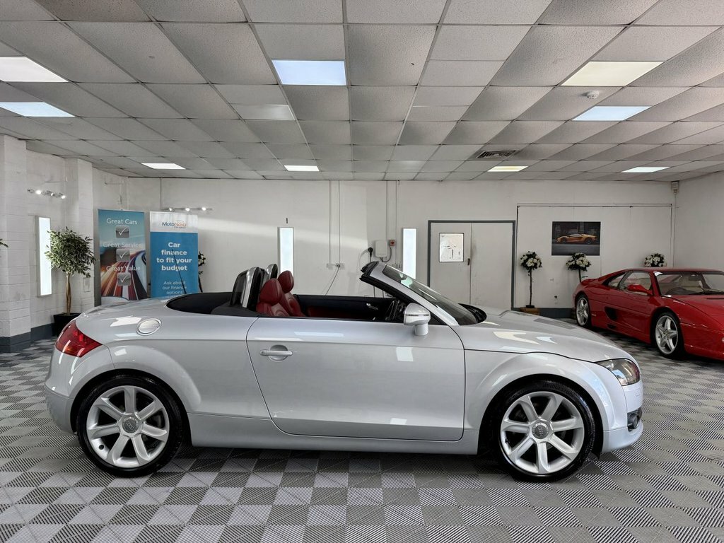 Audi TT 2.0 Tfsi Roadster Euro Black #11