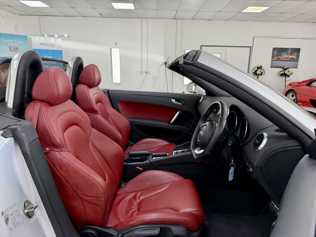 Audi TT 2.0 Tfsi Roadster Euro Black #18