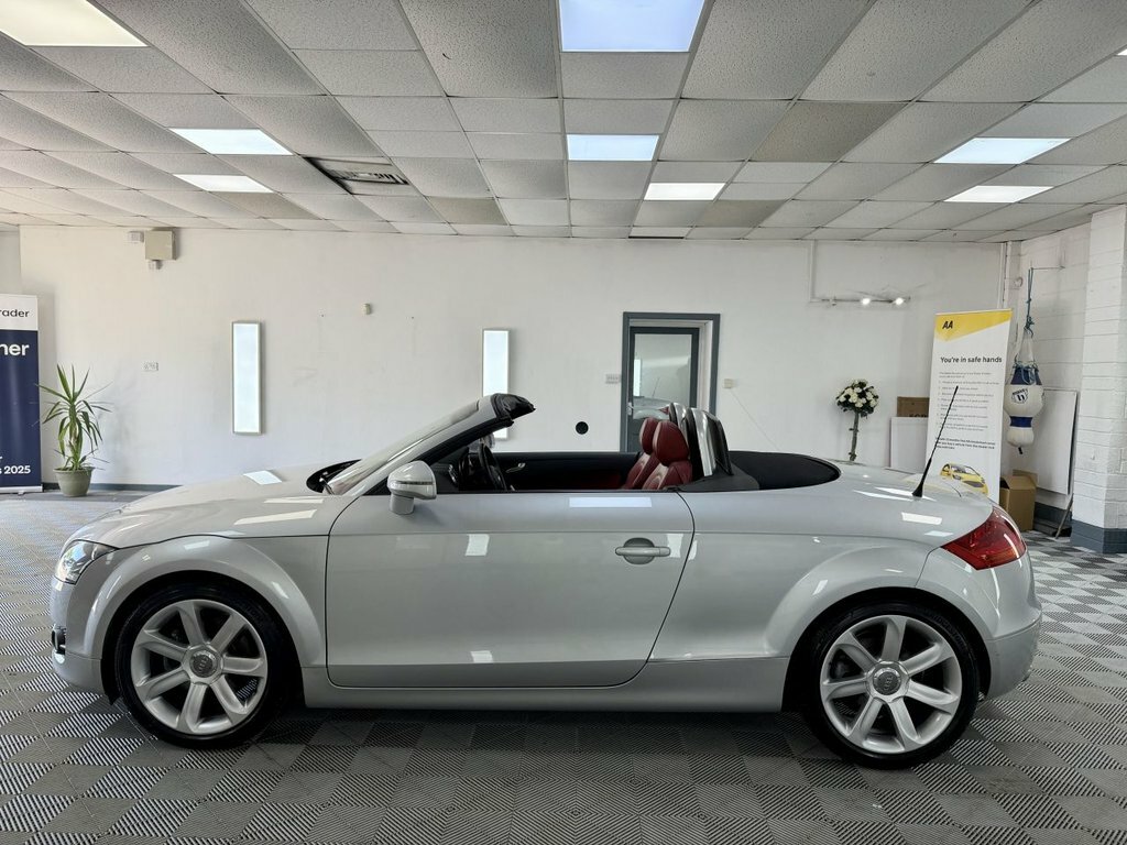 Audi TT 2.0 Tfsi Roadster Euro Black #7