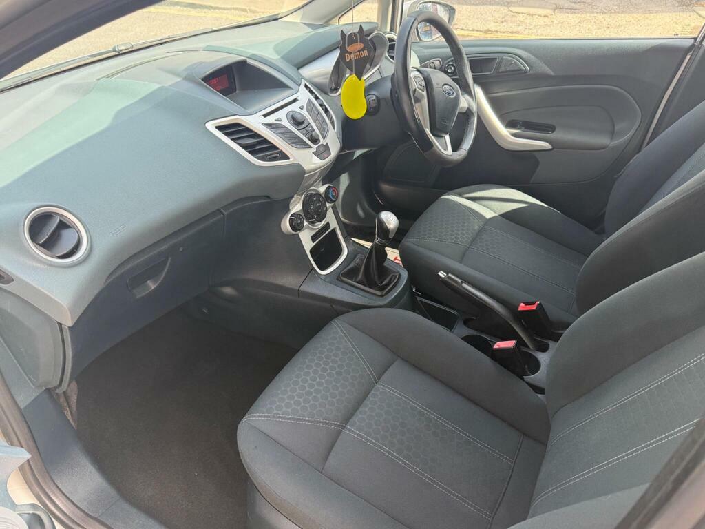 Ford Fiesta 16 S1600 Ulez Leather Air Con Fsh Blue #18