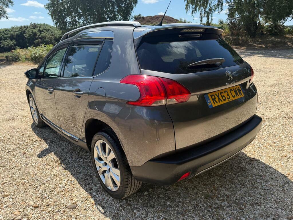 Peugeot 2008 Suv Grey #10