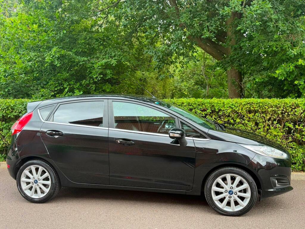 Ford Fiesta 1.0T Ecoboost Titanium Euro 6 S S Black