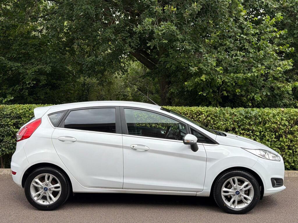 Ford Fiesta 1.0T Ecoboost Zetec Euro 5 S S CE64SUH White #2