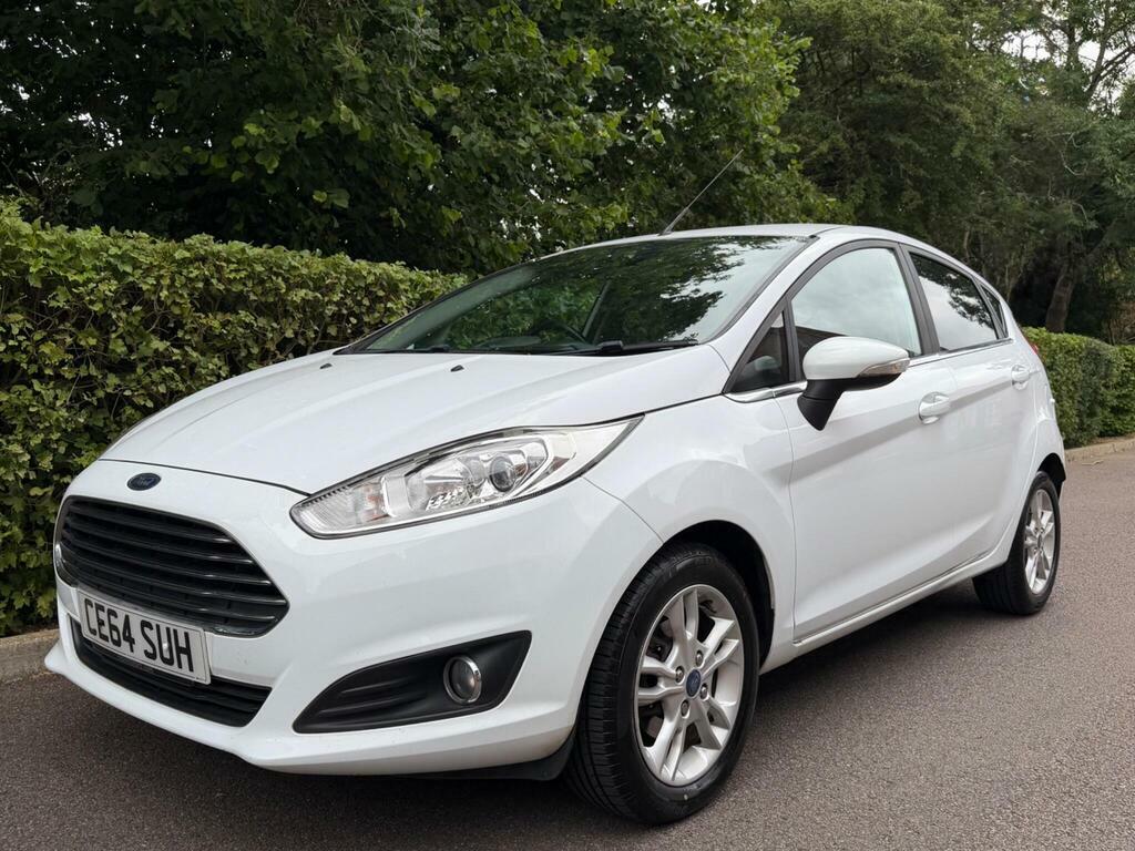 Ford Fiesta Hatchback Black #9