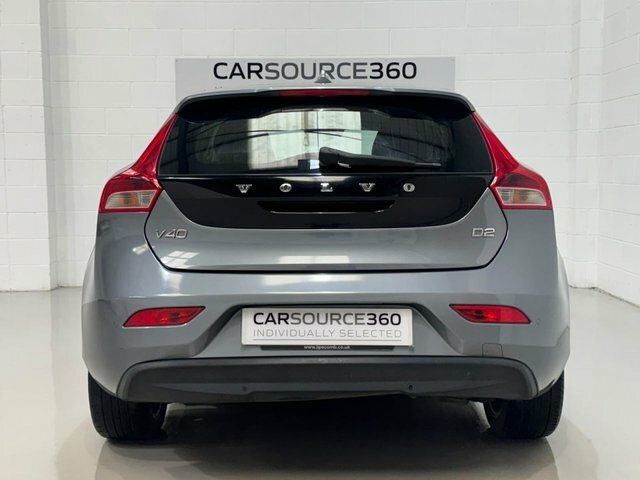 Volvo V40 1.6 D2 Lux Hatchback White #32