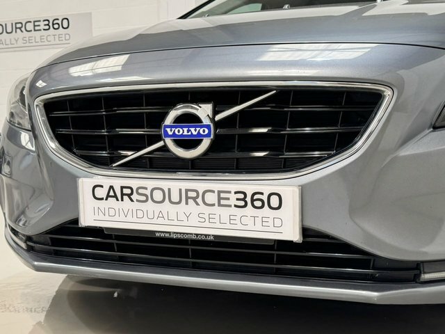 Volvo V40 1.6 D2 Lux Hatchback White #14