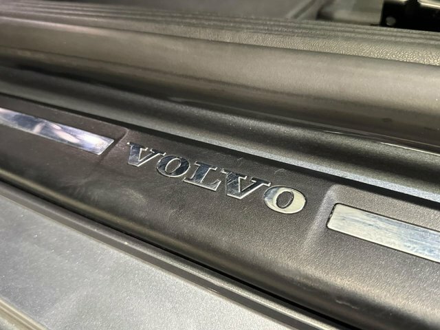 Volvo V40 1.6 D2 Lux Hatchback White #81