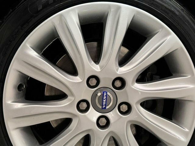 Volvo V40 1.6 D2 Lux Hatchback White #21