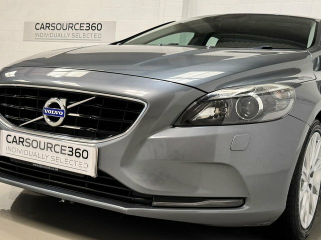 Volvo V40 1.6 D2 Lux Hatchback White #12