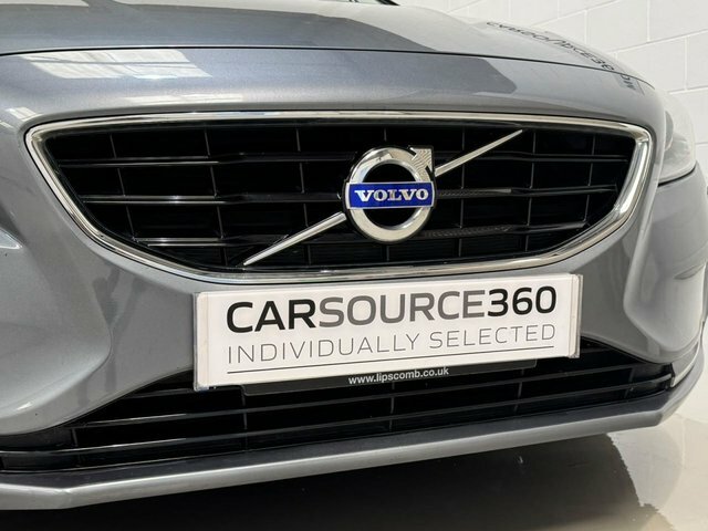 Volvo V40 1.6 D2 Lux Hatchback White #13