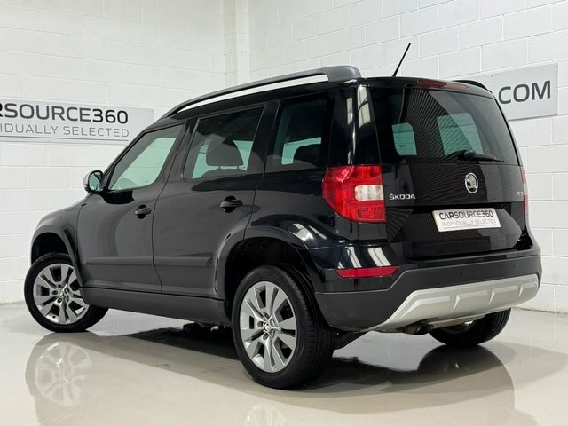 Skoda Yeti 2017 1.2 Tsi Se L Outdoor Dsg Euro 6 S Black #3