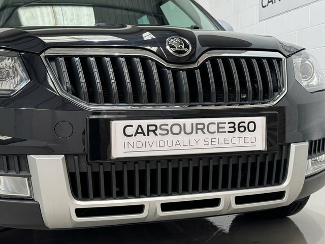 Skoda Yeti Suv White #15