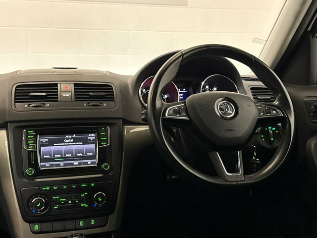 Skoda Yeti Suv White #44