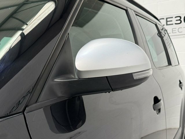 Skoda Yeti Suv White #7