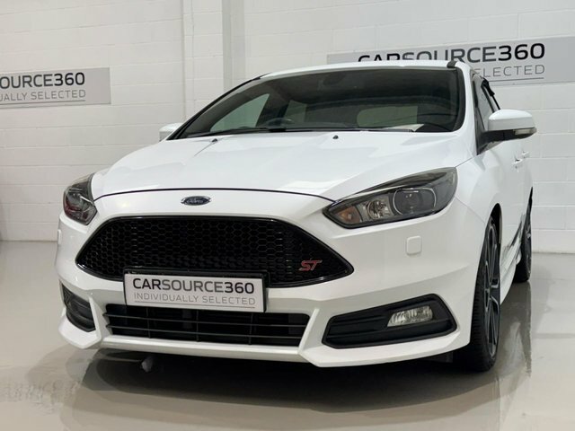 Ford Focus 2016 2.0 Tdci St-3 Hatchback Eur White #5