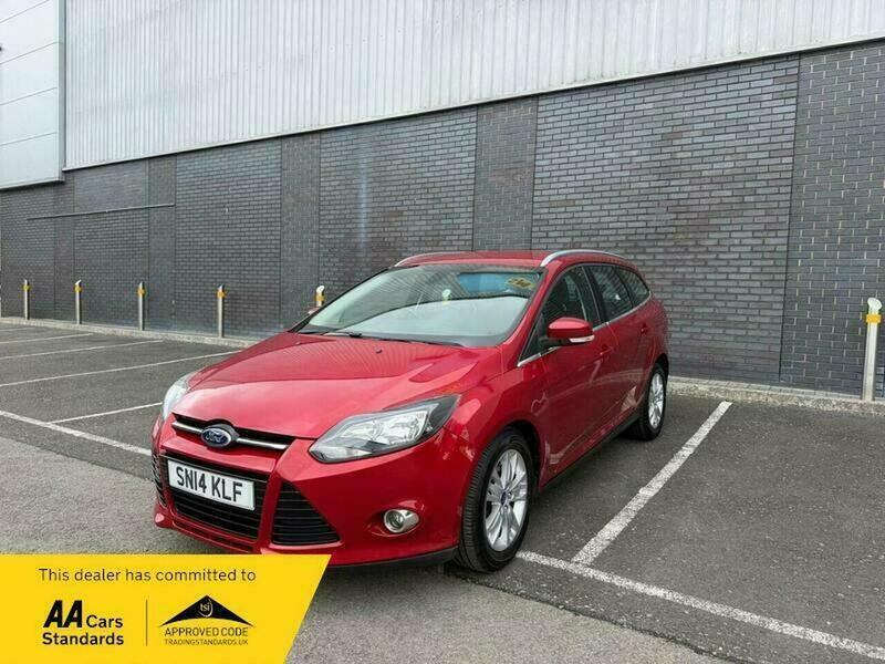 Ford Focus 1.6 Tdci Titanium Navigator SN14KLF Red #2