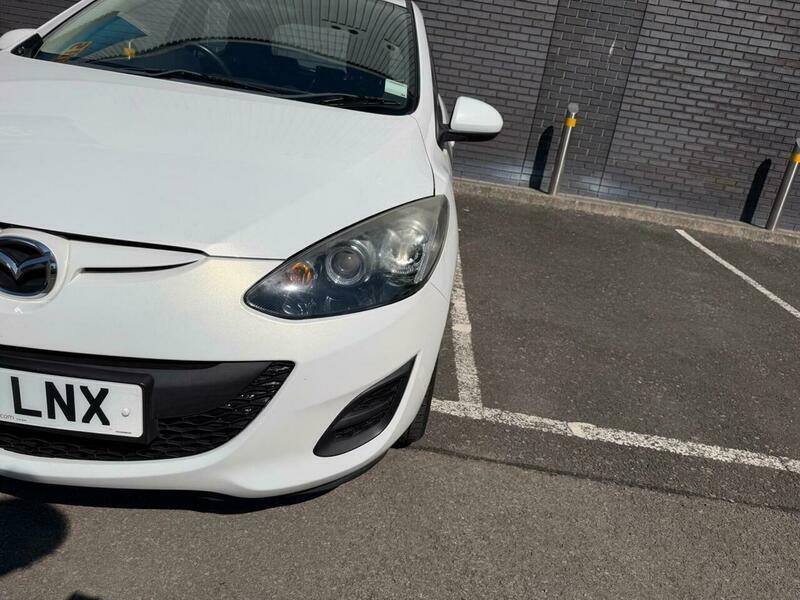 Mazda 2 Hatchback Tamura 2012 Red #8