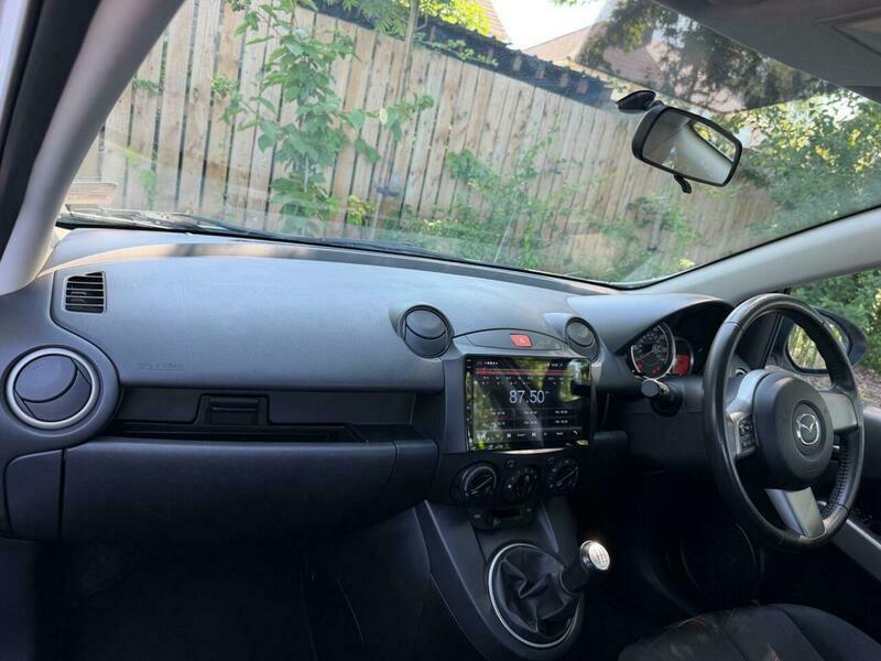 Mazda 2 Hatchback Tamura 2012 Red #18