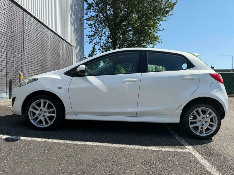 Mazda 2 Hatchback Tamura 2012 Red #10