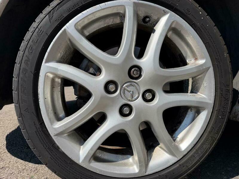 Mazda 2 Hatchback Tamura 2012 Red #40