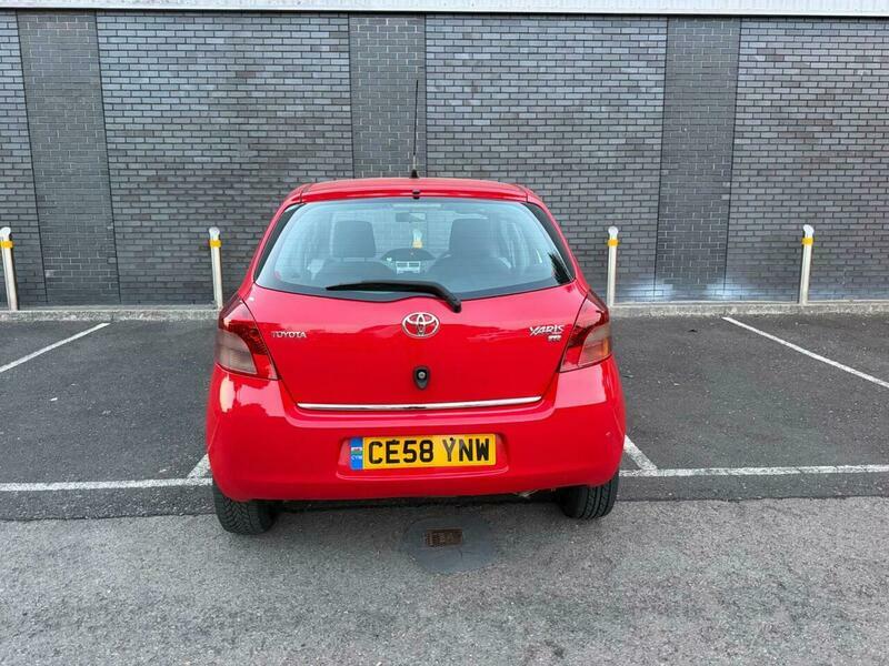 Toyota Yaris 1.3 Vvt-i Tr Red #5