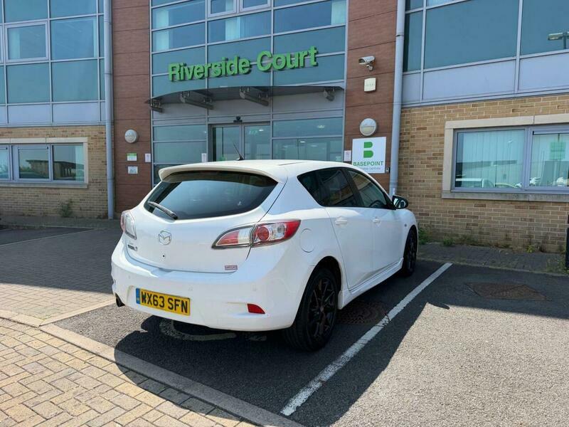 Mazda 3 1.6 Venture Euro 5 White #5