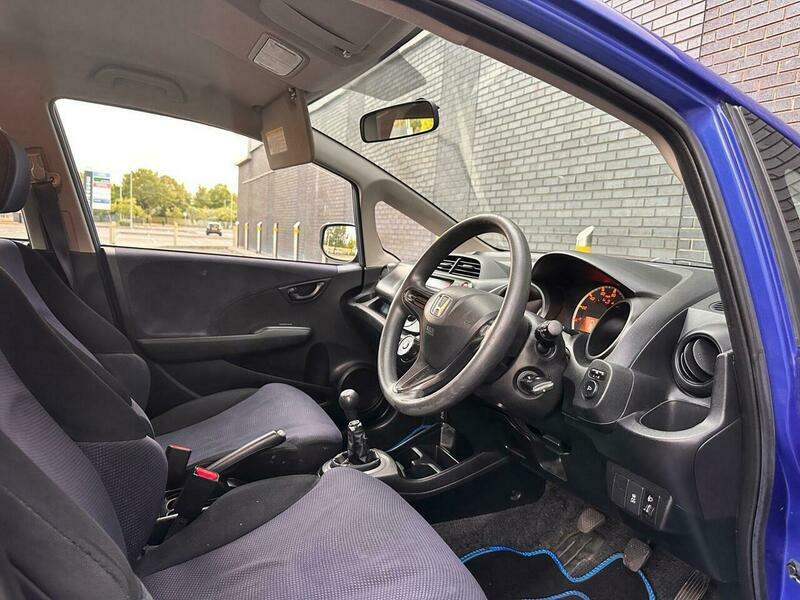 Honda Jazz Es Blue #15