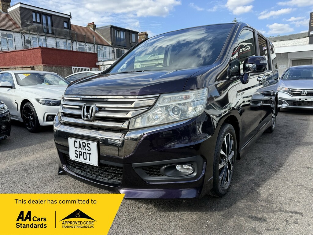 Honda StepWagon Mpv 2.0 Spada Z Cool Spirit 8 Seater Fresh Import Purple