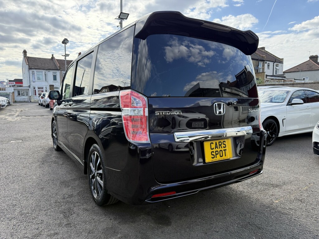 Honda StepWagon Mpv 2.0 Spada Z Cool Spirit 8 Seater Fresh Import Purple #4